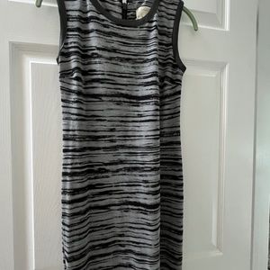 Artelier Nicole Miller -  Black/Gray Dress -  Size Petite Dress